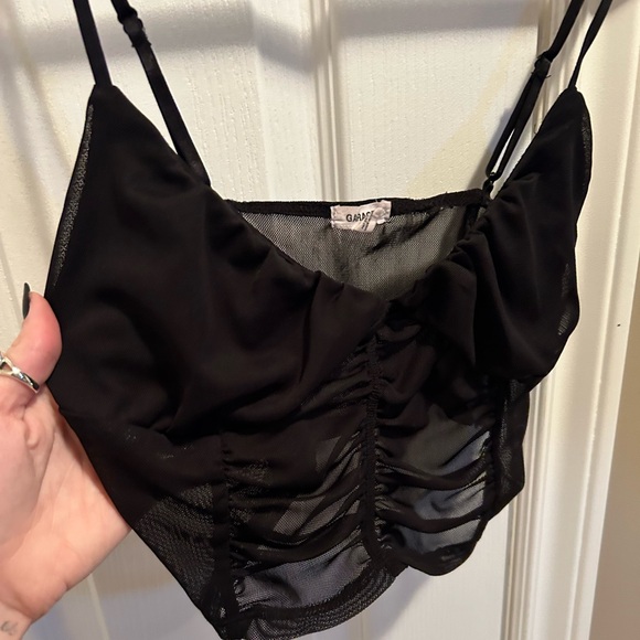 Garage Mesh Ruched Cropped Tank Top - Picture 2 of 4